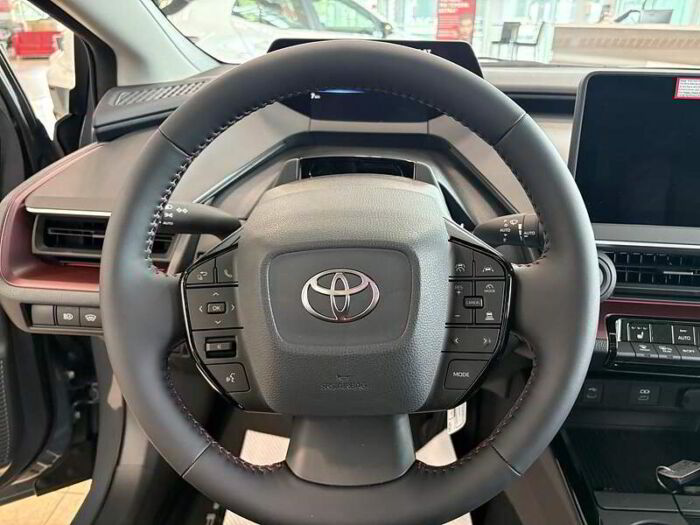 Toyota Prius Plug-In XSE - VÉHICULE NEUF - – Image 7
