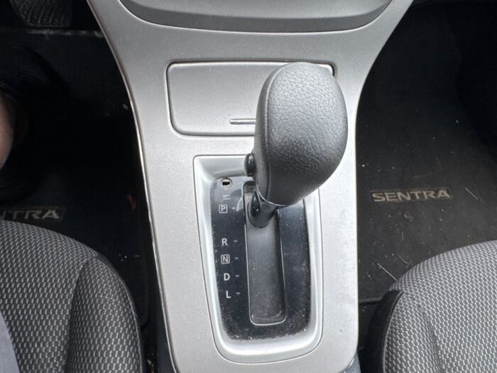 Nissan Sentra S – Image 19