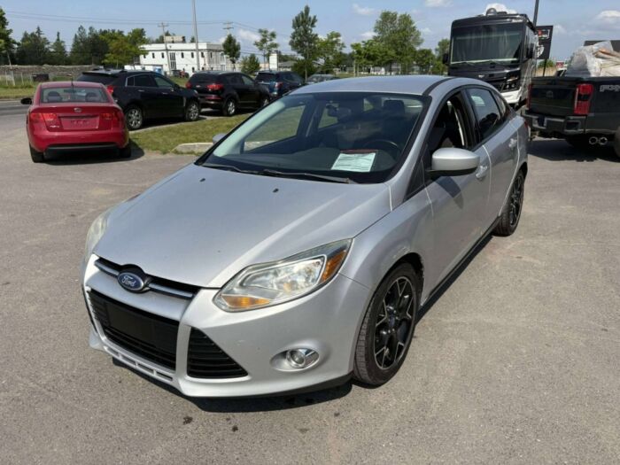 Ford Focus SE – Image 4