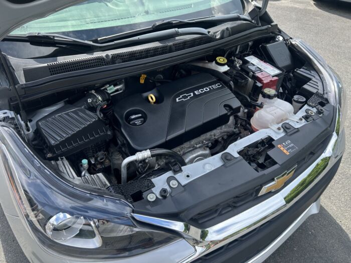 Chevrolet Spark LT – Image 12