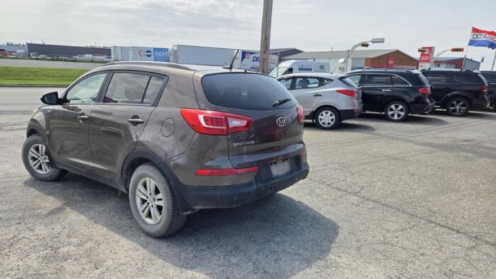 KIA Sportage LX – Image 5