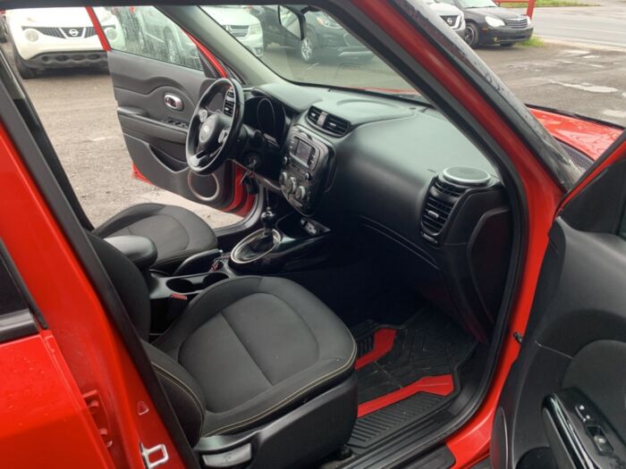 KIA Soul EX - Image 13