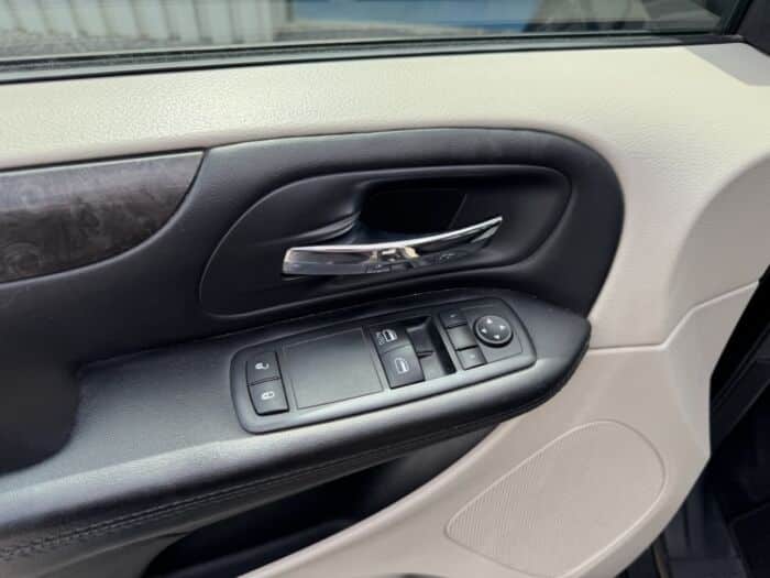 Dodge Grand Caravan Ensemble Valeur Plus – Image 14
