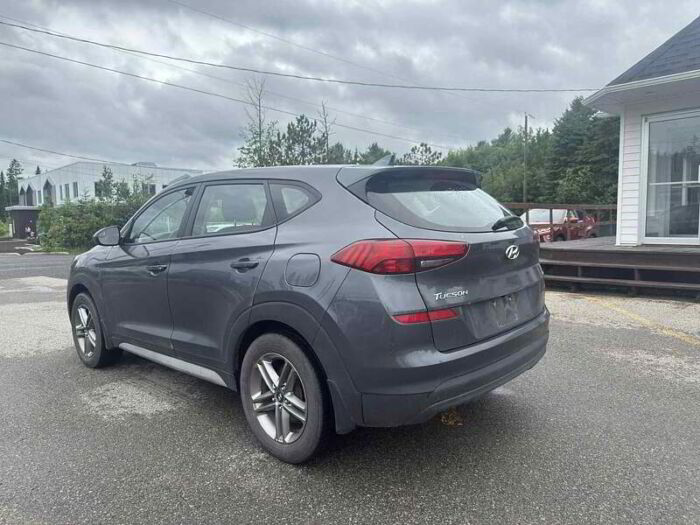 Hyundai Tucson Essential TI avec ensemble sécurité – Image 4