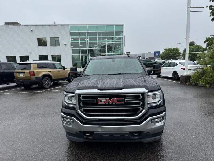 GMC Sierra 1500 SLE CREWCAB 4X4 - BAS MILLAGE - – Image 4