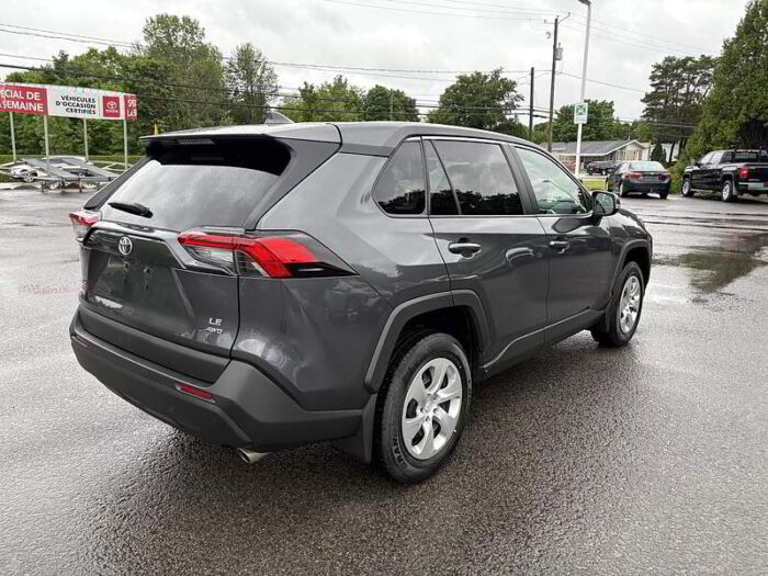 Toyota RAV4 LE AWD - Image 7