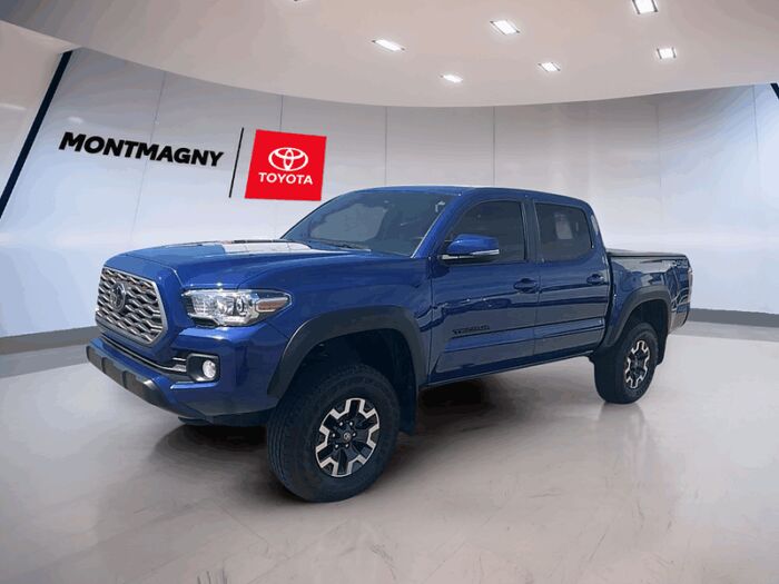 Toyota Tacoma Double Cab 4x4 BM emp. court