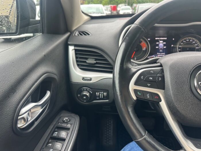 Jeep Cherokee TRAILHAWK – Image 11