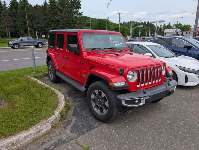 Jeep Wrangler Unlimited Sahara 4x4 BLUETOOTH BAS KILOMÉTRAGE – Image 6