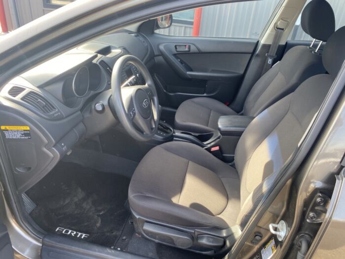 KIA Forte LX – Image 6