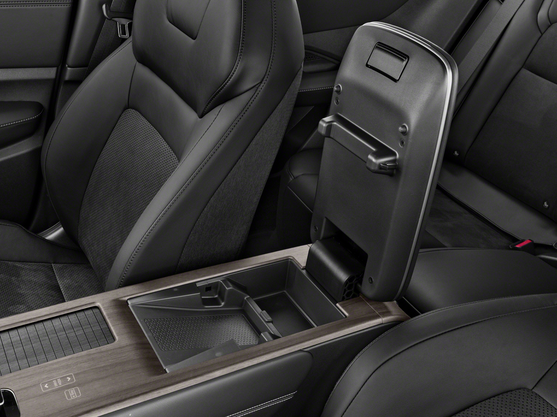 Nissan Rogue 2025 Engage – Image 10