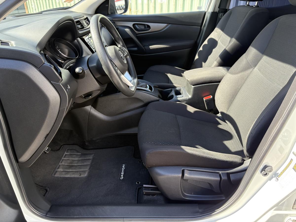 Nissan Qashqai 2019 S TI BLUETOOTH CAMÉRA SIÈGES CHAUFFANT BAS KILOMÉTRAGE – Image 10