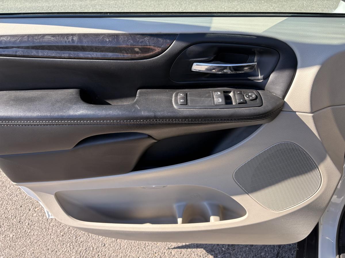 Dodge Grand Caravan 2016 SXT /STO AND GO/JAMAIS ACCIDENTE – Image 12