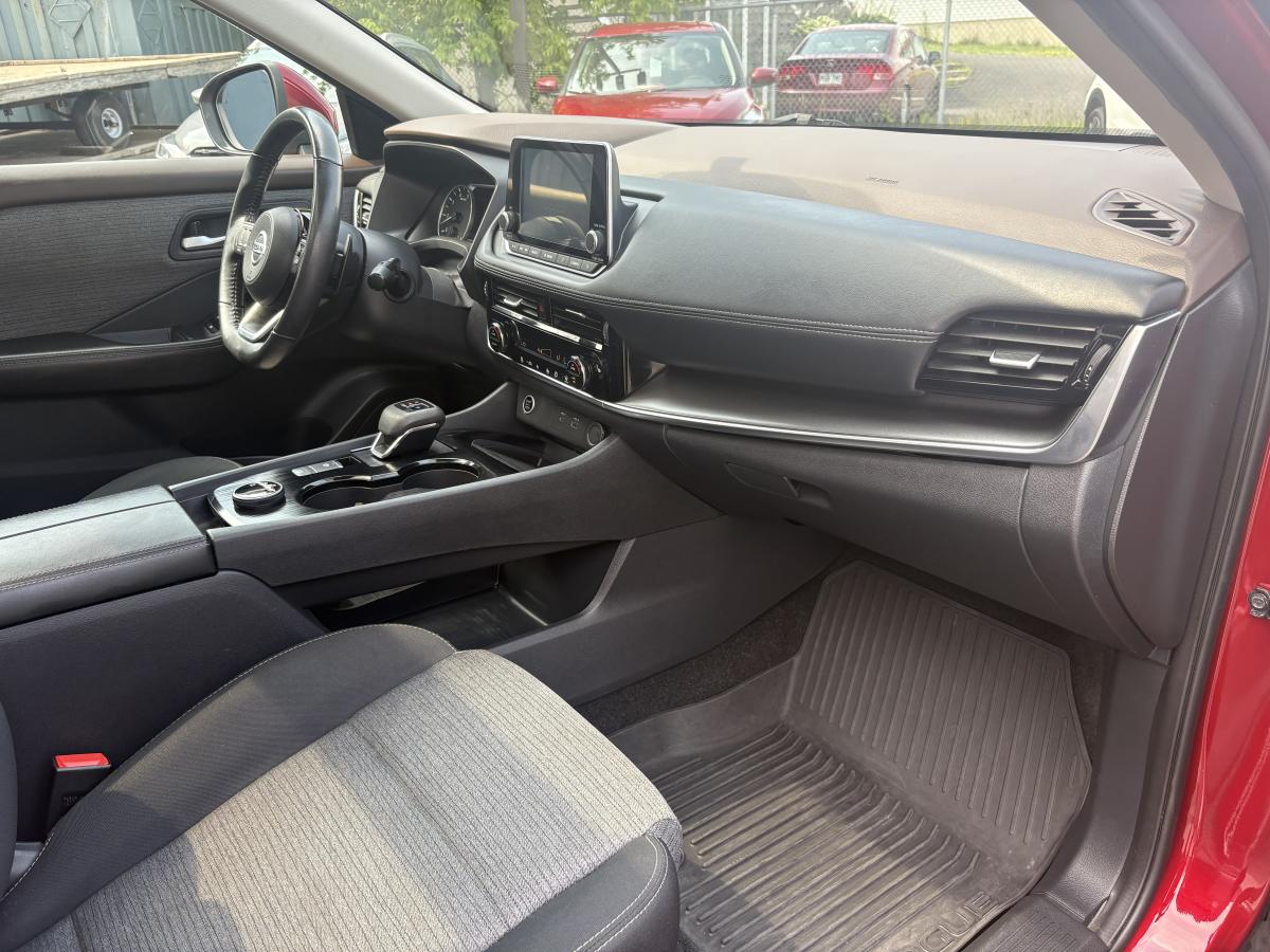 Nissan Rogue 2021 SV TI – Image 17