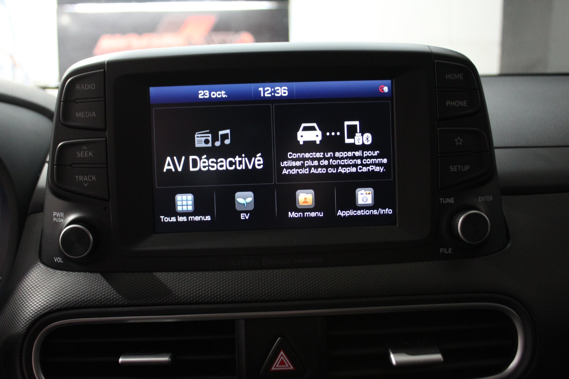 2021 Hyundai Kona EV ELECTRIC PREFERRED TA BLUETOOTH CARPLAY CAMÉRA SIÈGES & VOLANT CHAUFFANT – Image 18