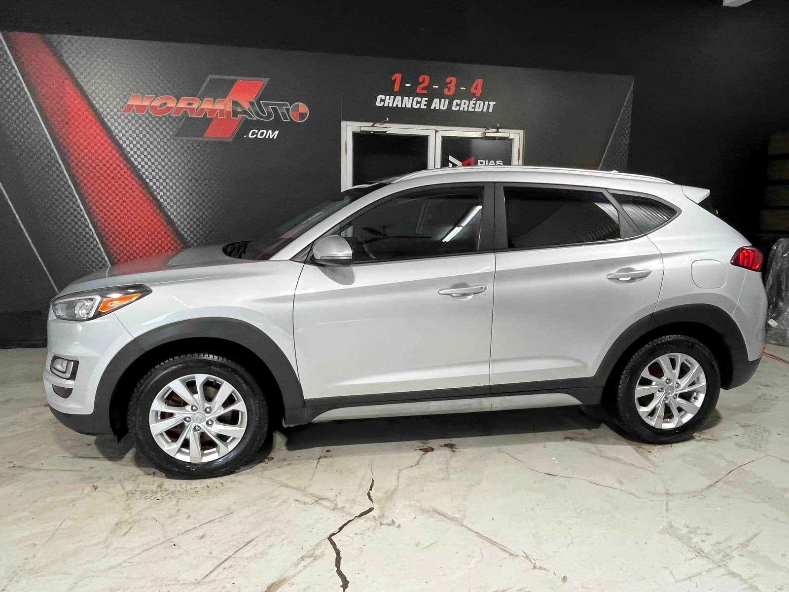 2019 Hyundai Tucson Preferred – Image 2