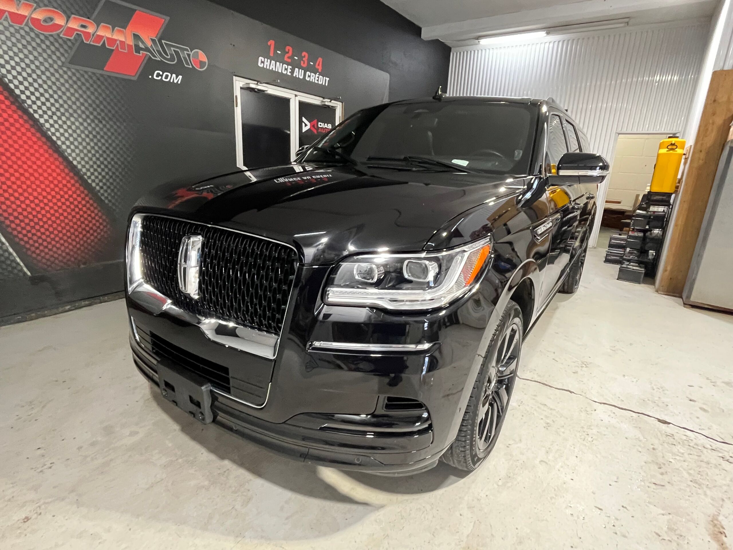 2024 Lincoln Navigator Reserve L – Image 4