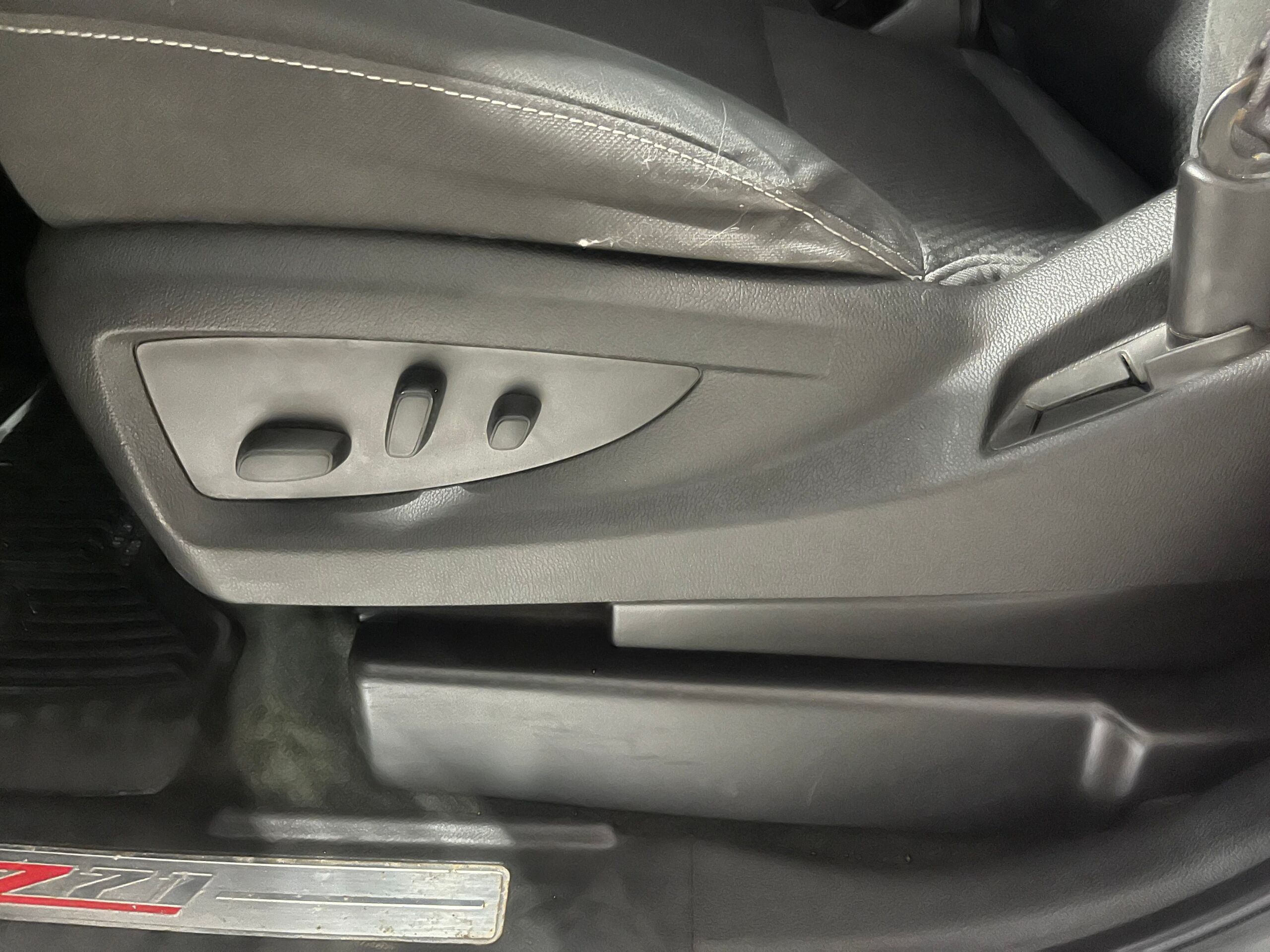 2016 Chevrolet Silverado 1500 2LT – Image 20