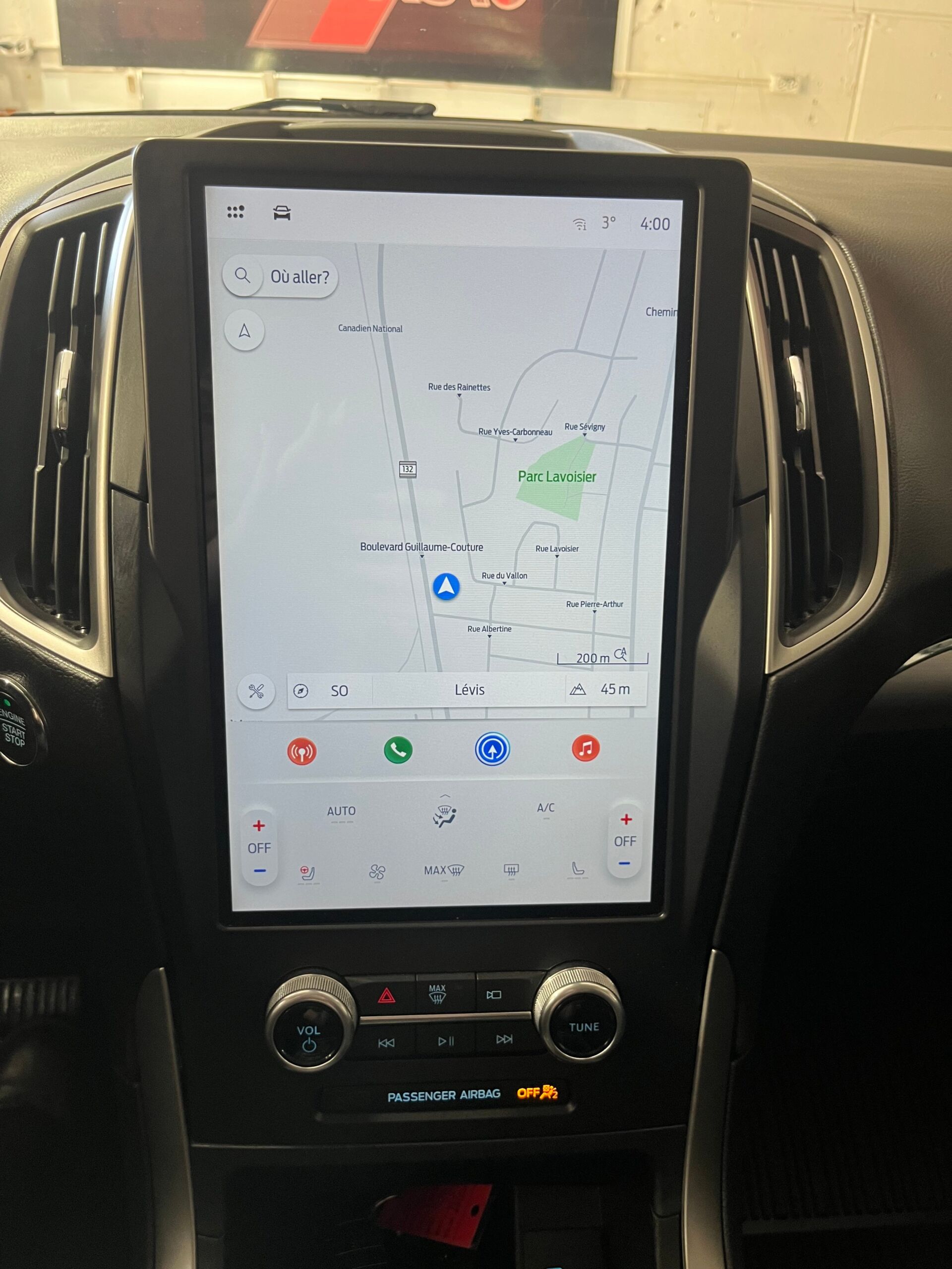 2022 Ford Edge SEL – Image 16