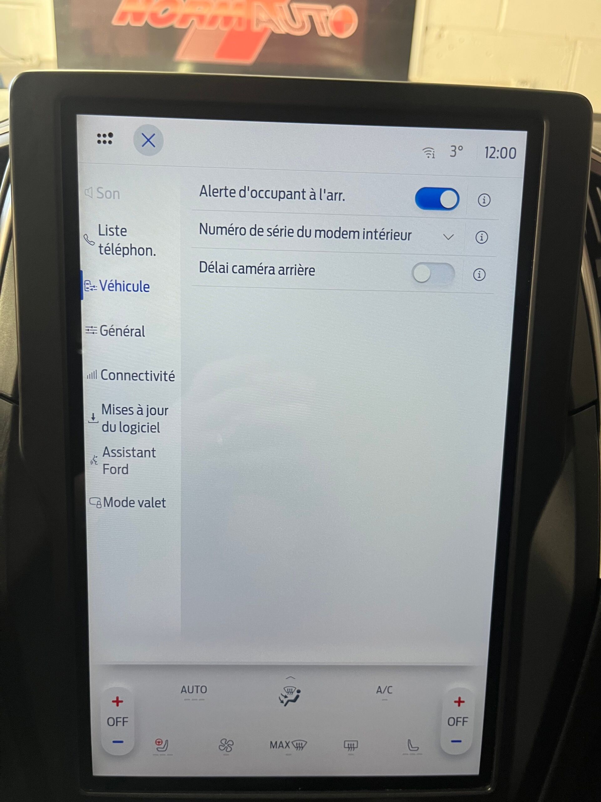 2022 Ford Edge SEL – Image 23