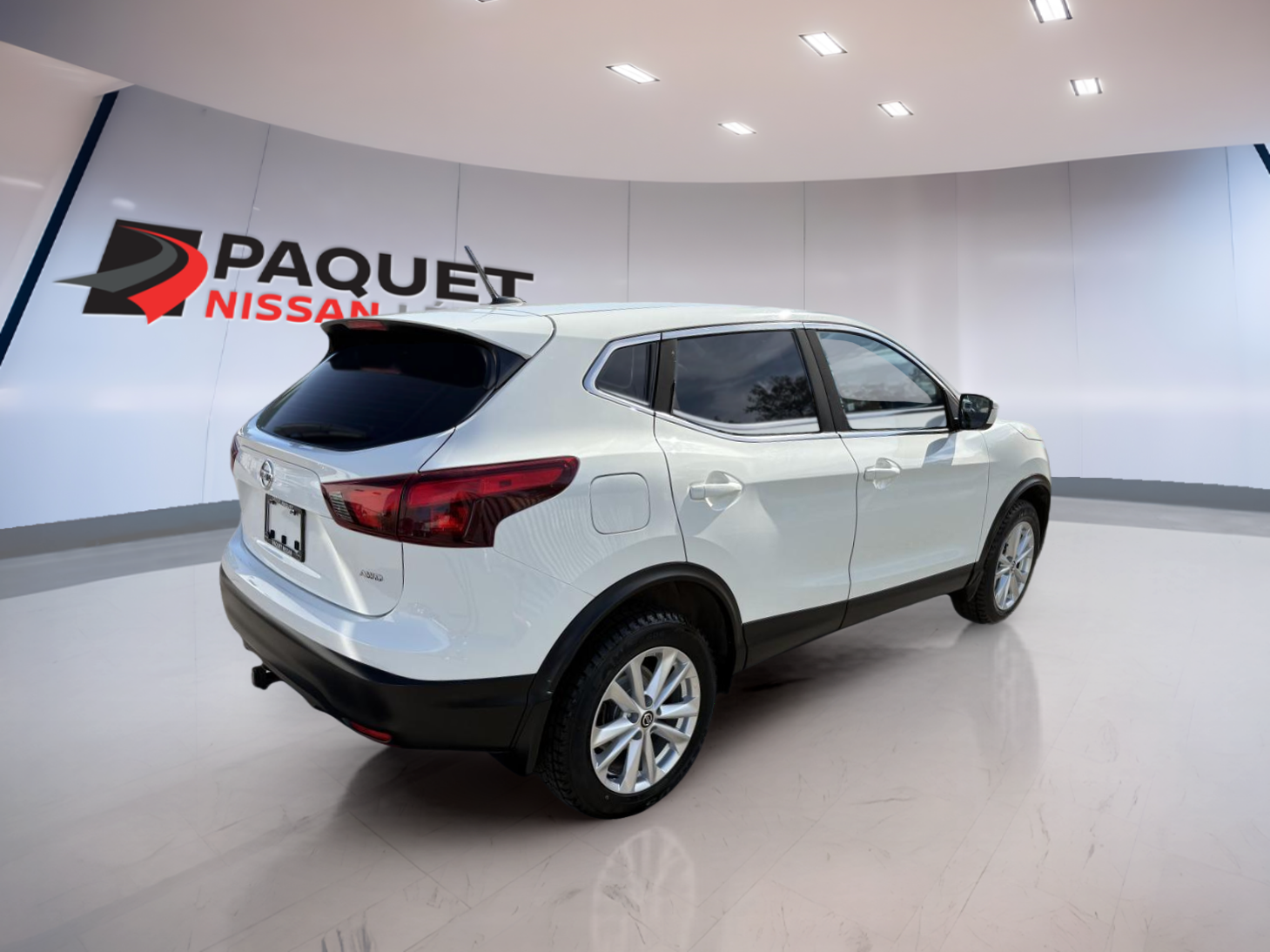 Nissan Qashqai 2019 S TI BLUETOOTH CAMÉRA SIÈGES CHAUFFANT BAS KILOMÉTRAGE – Image 2