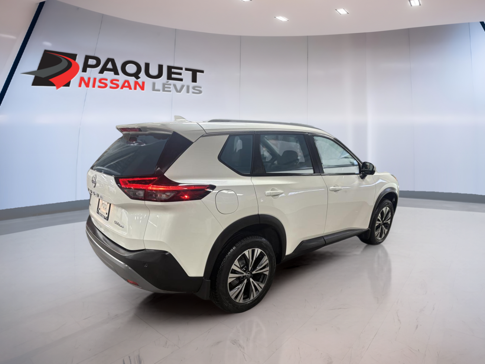 Nissan Rogue 2022 SV TECH TI BLUETOOTH CUIR CAMÉRAS 360 SIÈGES AVANT ET VOLANT CHAUFFANT – Image 2