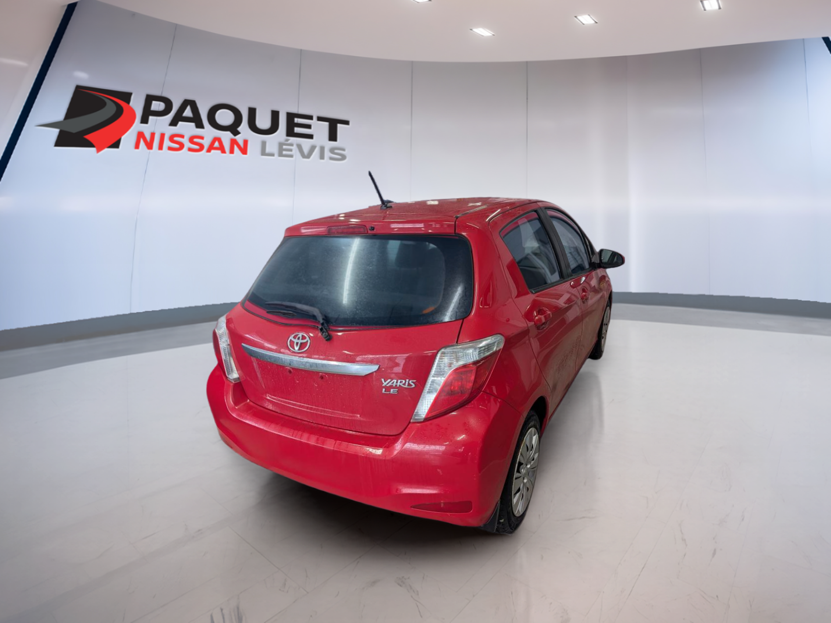 Toyota Yaris 2014 Hayon boîte manuelle, LE GROUPE ÉLECTRIQUE BAS KILOMÉTRAGE RÉGULATEUR DE VITESSE – Image 2