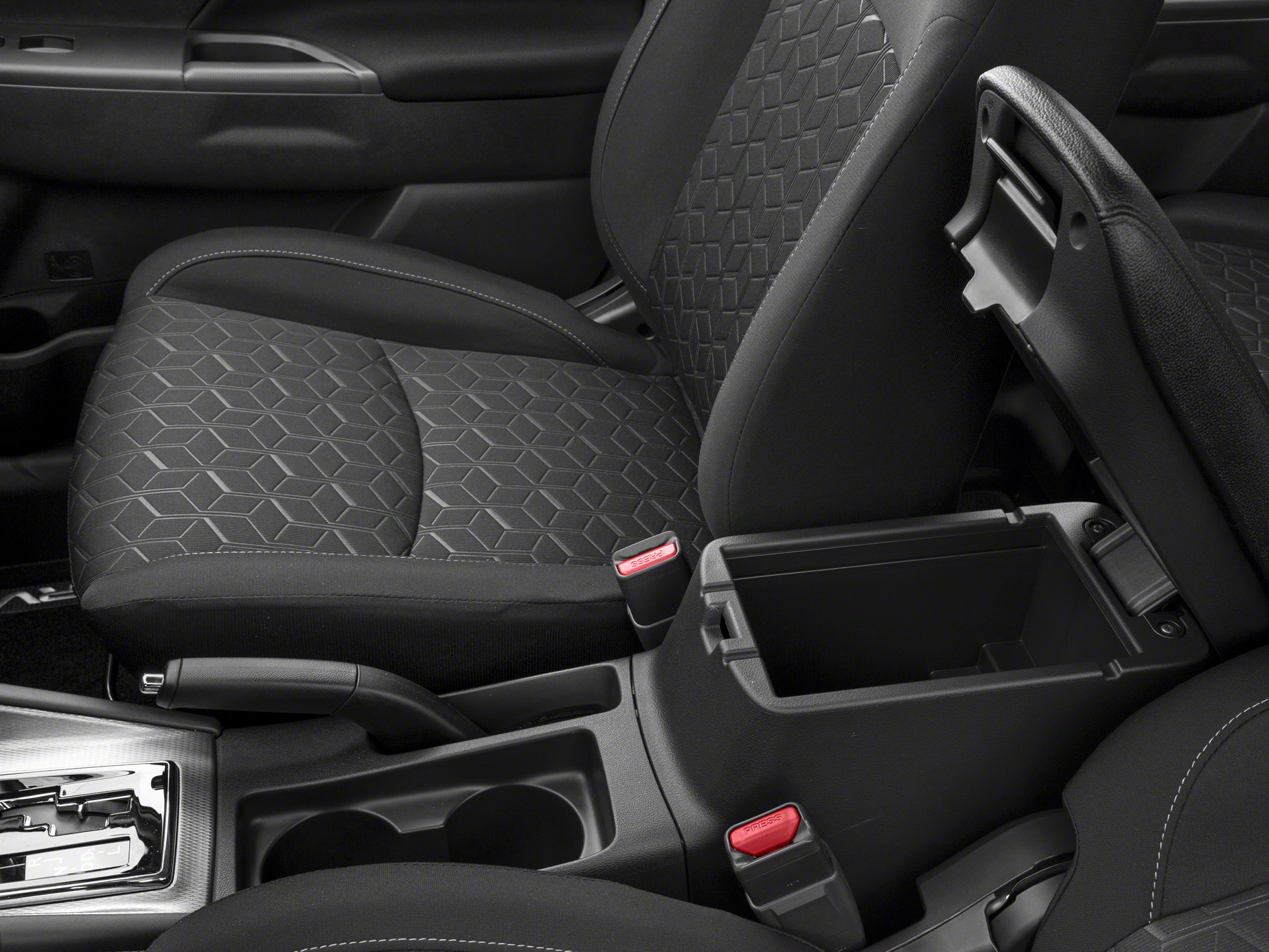 Mitsubishi RVR 2024 Es Awc – Image 21