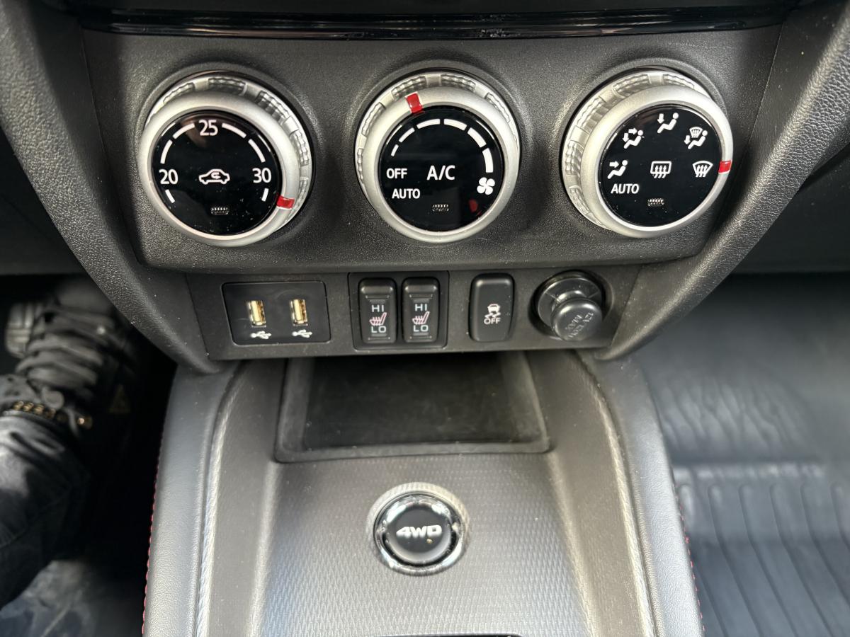 Mitsubishi RVR 2023 SEL AWC /DETECTEUR DE PLUIE/vollant chauffant/ALERTE ANGLE MORT/BAS MILLAGE – Image 23