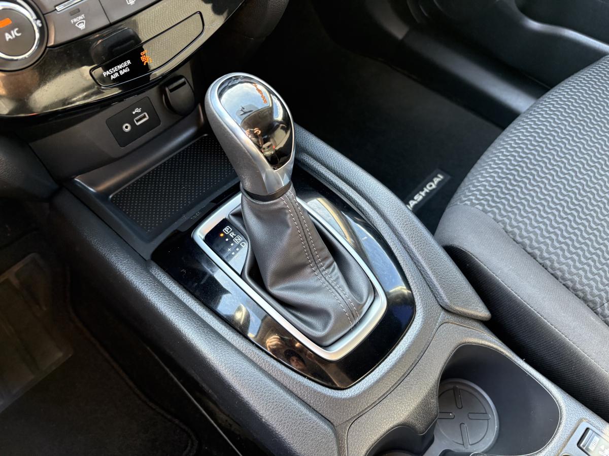 Nissan Qashqai 2019 S TI BLUETOOTH CAMÉRA SIÈGES CHAUFFANT BAS KILOMÉTRAGE – Image 26