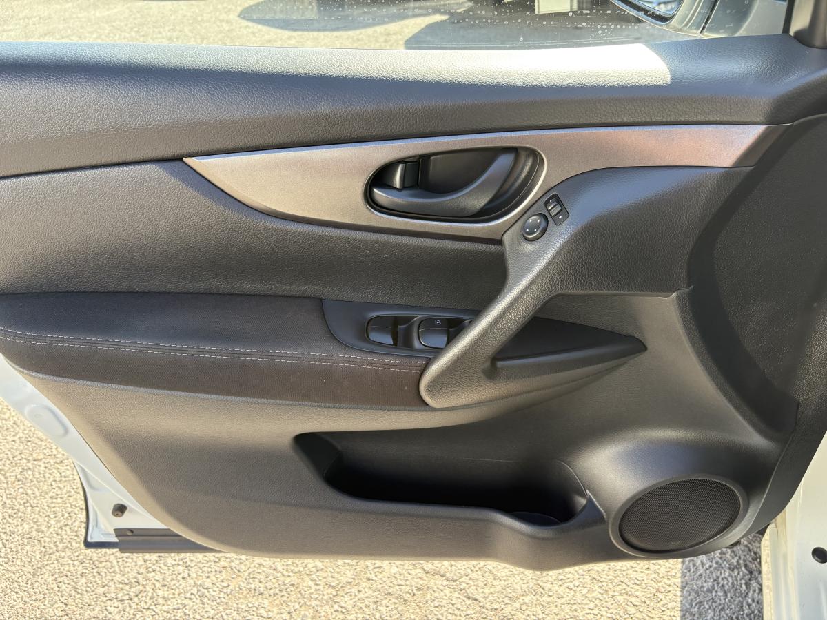 Nissan Qashqai 2019 S TI BLUETOOTH CAMÉRA SIÈGES CHAUFFANT BAS KILOMÉTRAGE – Image 30