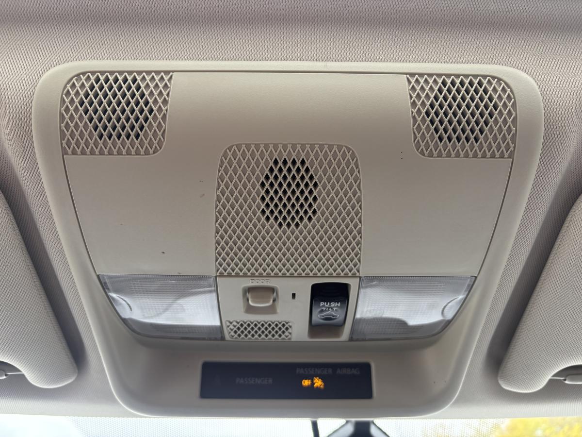 Mitsubishi Outlander PHEV 2022 LE S-AWC/TOIT/SIEGE CHAUFFANT/VOLANT CHAUFFANT/UN PROPRIETAIRE – Image 30