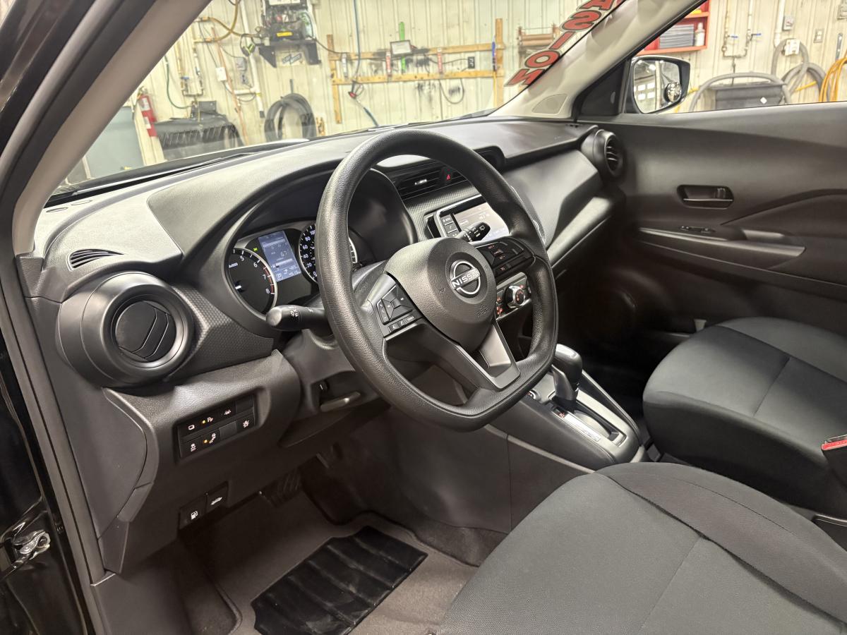Nissan Kicks Play 2025 S BLUETOOTH CAMÉRA BAS KILOMÉTRAGE ÉCONOMIQUE – Image 31