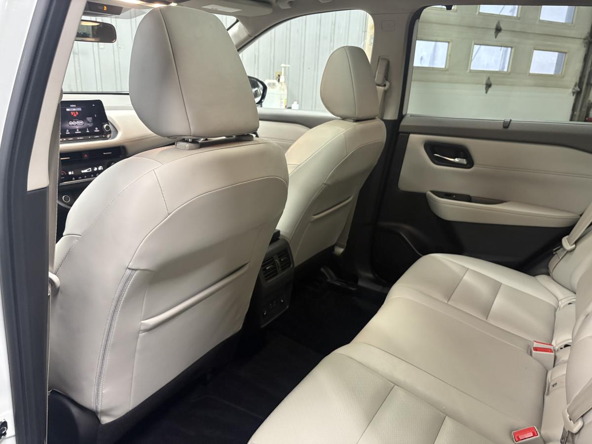 Nissan Rogue 2022 SV TECH TI BLUETOOTH CUIR CAMÉRAS 360 SIÈGES AVANT ET VOLANT CHAUFFANT – Image 33