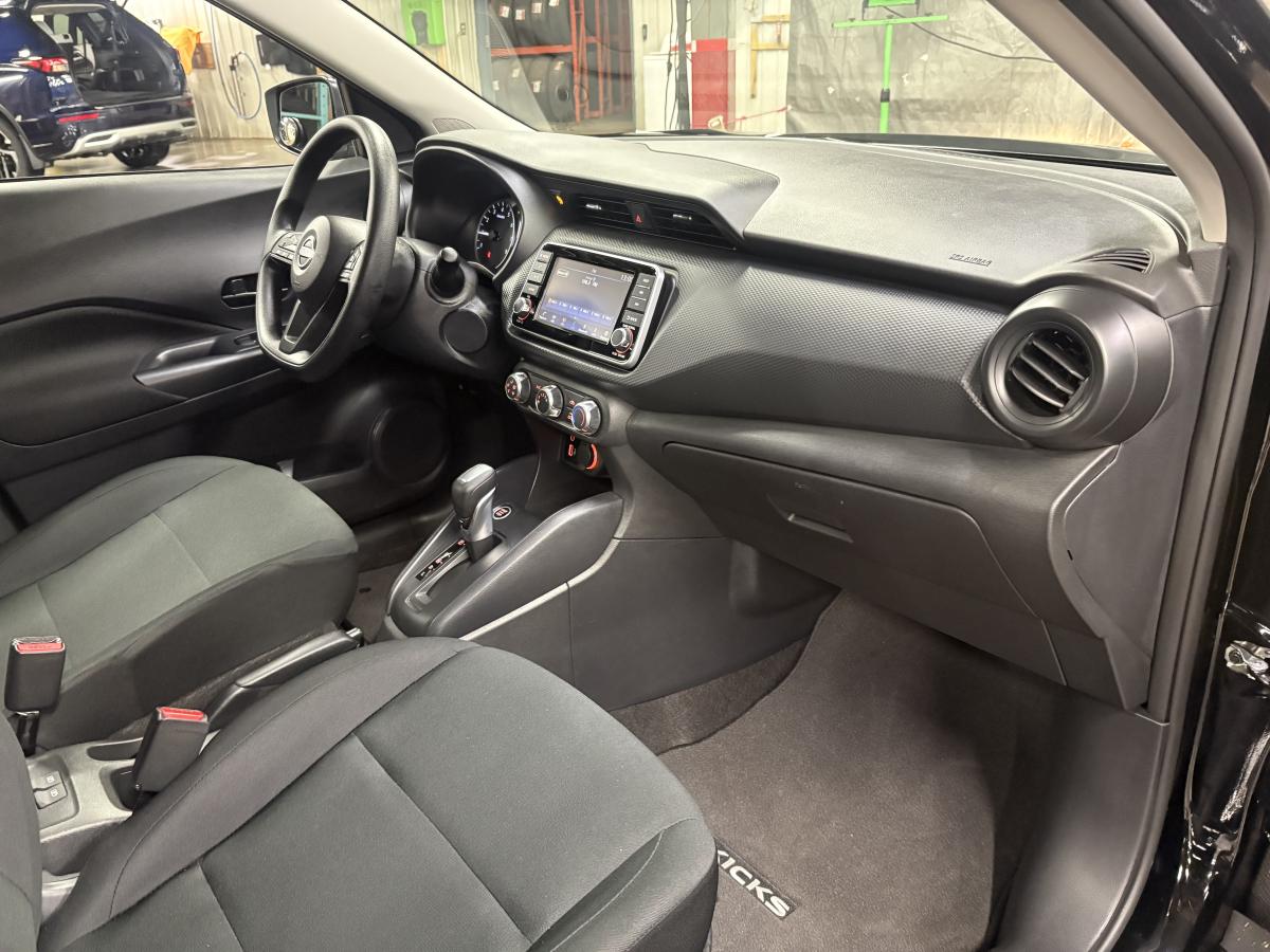Nissan Kicks Play 2025 S BLUETOOTH CAMÉRA BAS KILOMÉTRAGE ÉCONOMIQUE – Image 34