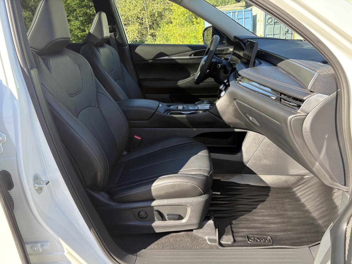 Infiniti QX60 2025 LUXE TI BLUETOOTH CAMÉRAS 360 CUIR GPS TOIT BAS KILOMÉTRAGE – Image 42