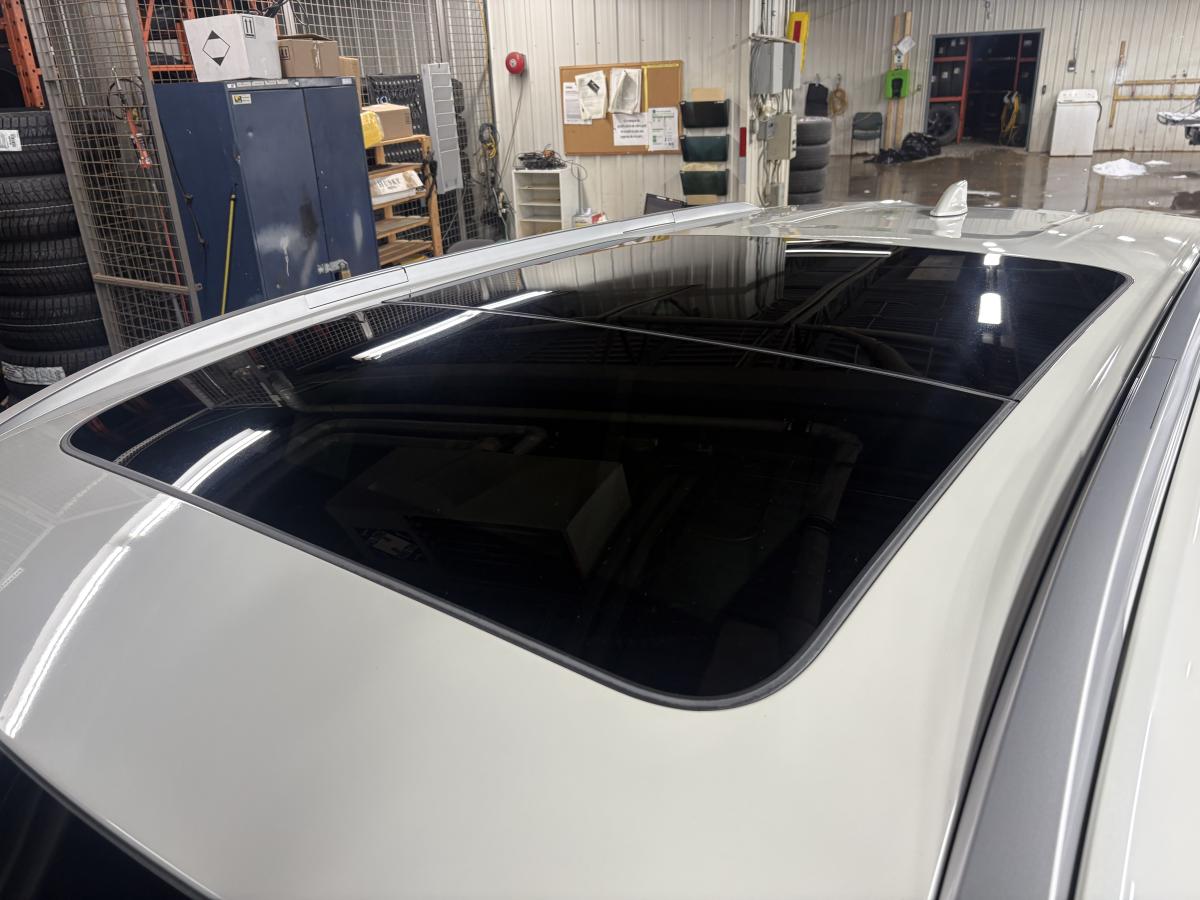 Nissan Rogue 2022 SV TECH TI BLUETOOTH CUIR CAMÉRAS 360 SIÈGES AVANT ET VOLANT CHAUFFANT – Image 42