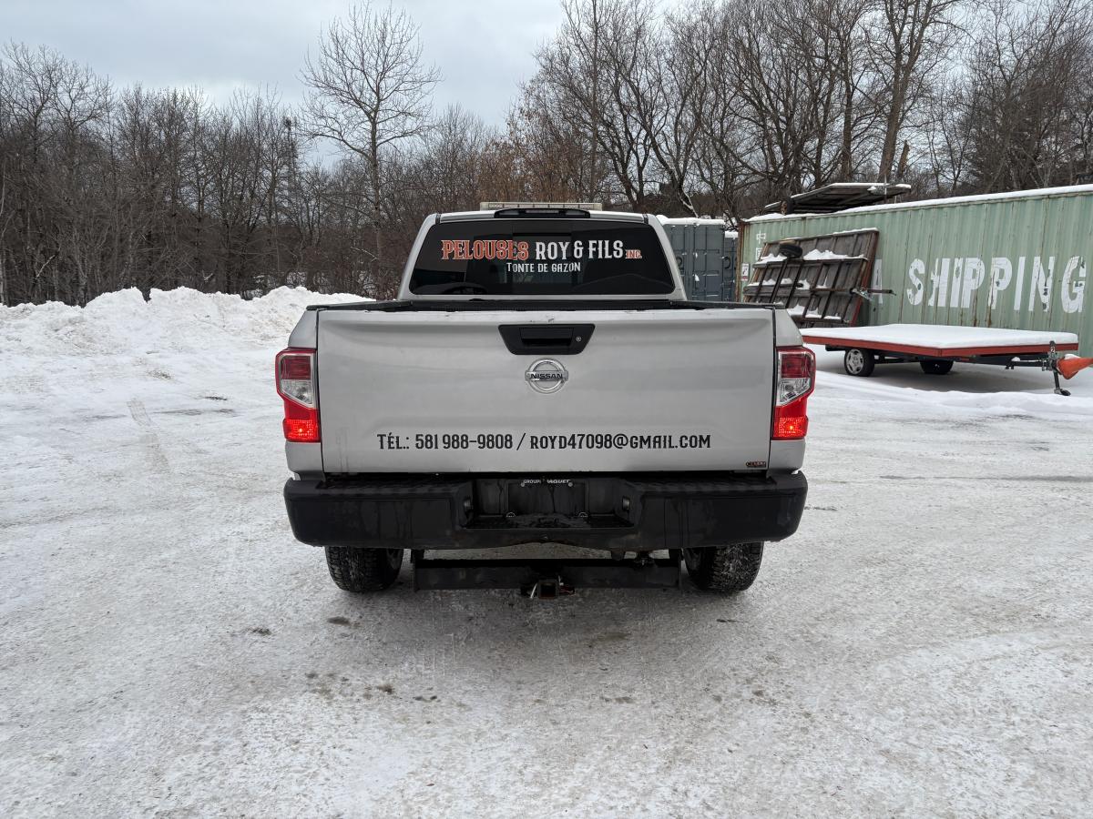 Nissan Titan 2016 XD S CREW CAB – Image 6