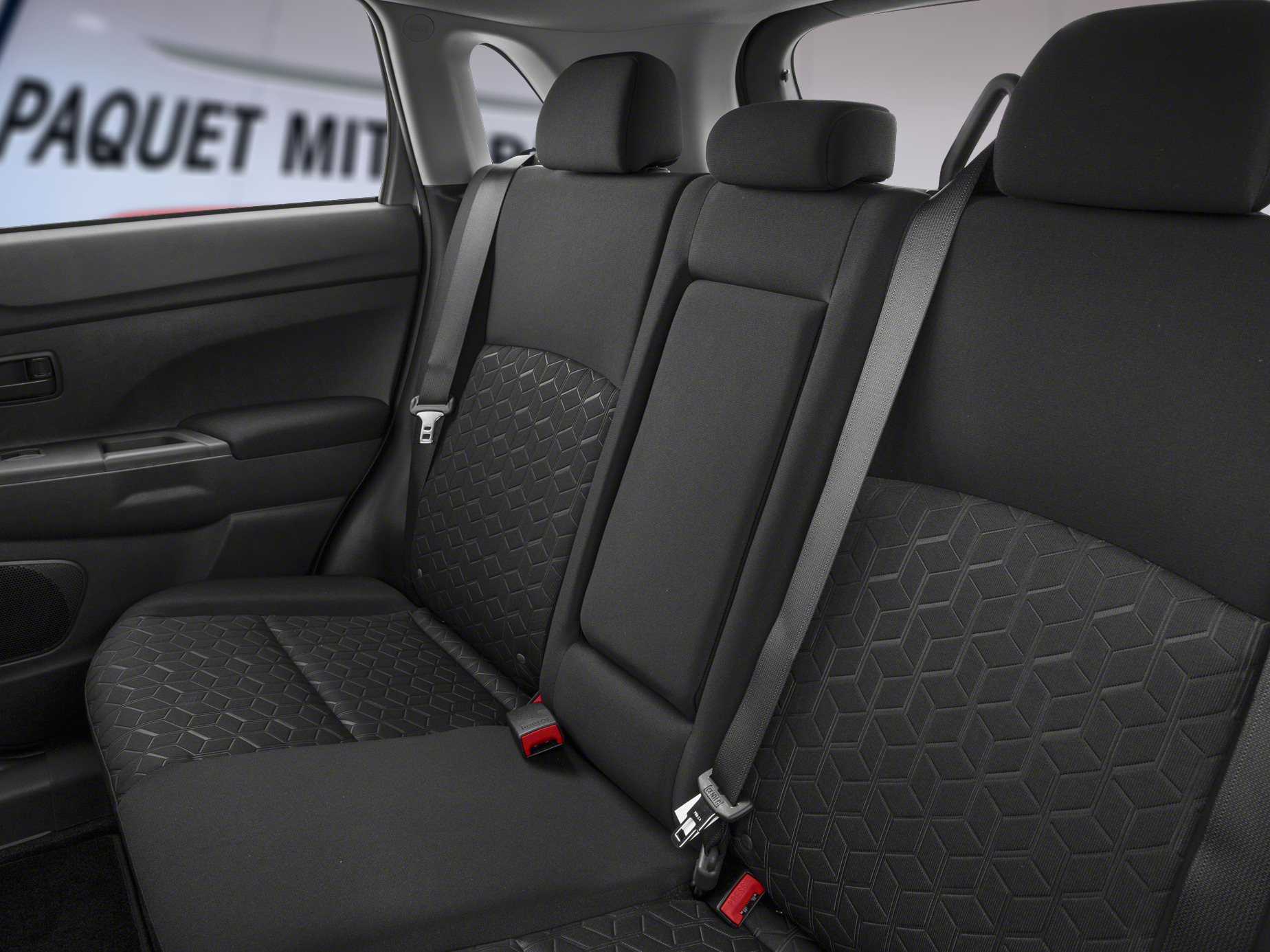 Mitsubishi RVR 2024 Es Awc – Image 9