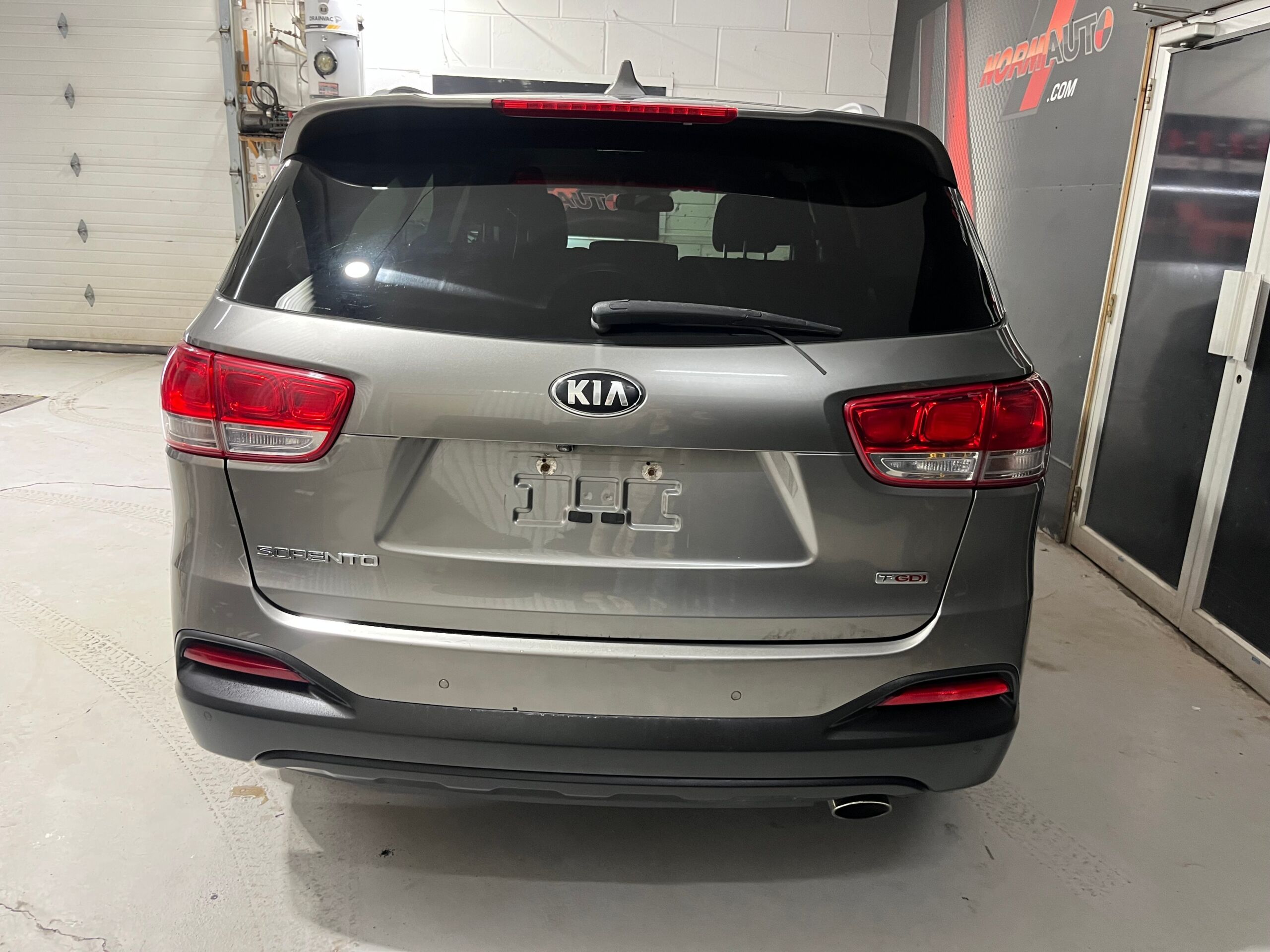 2017 Kia Sorento – Image 6
