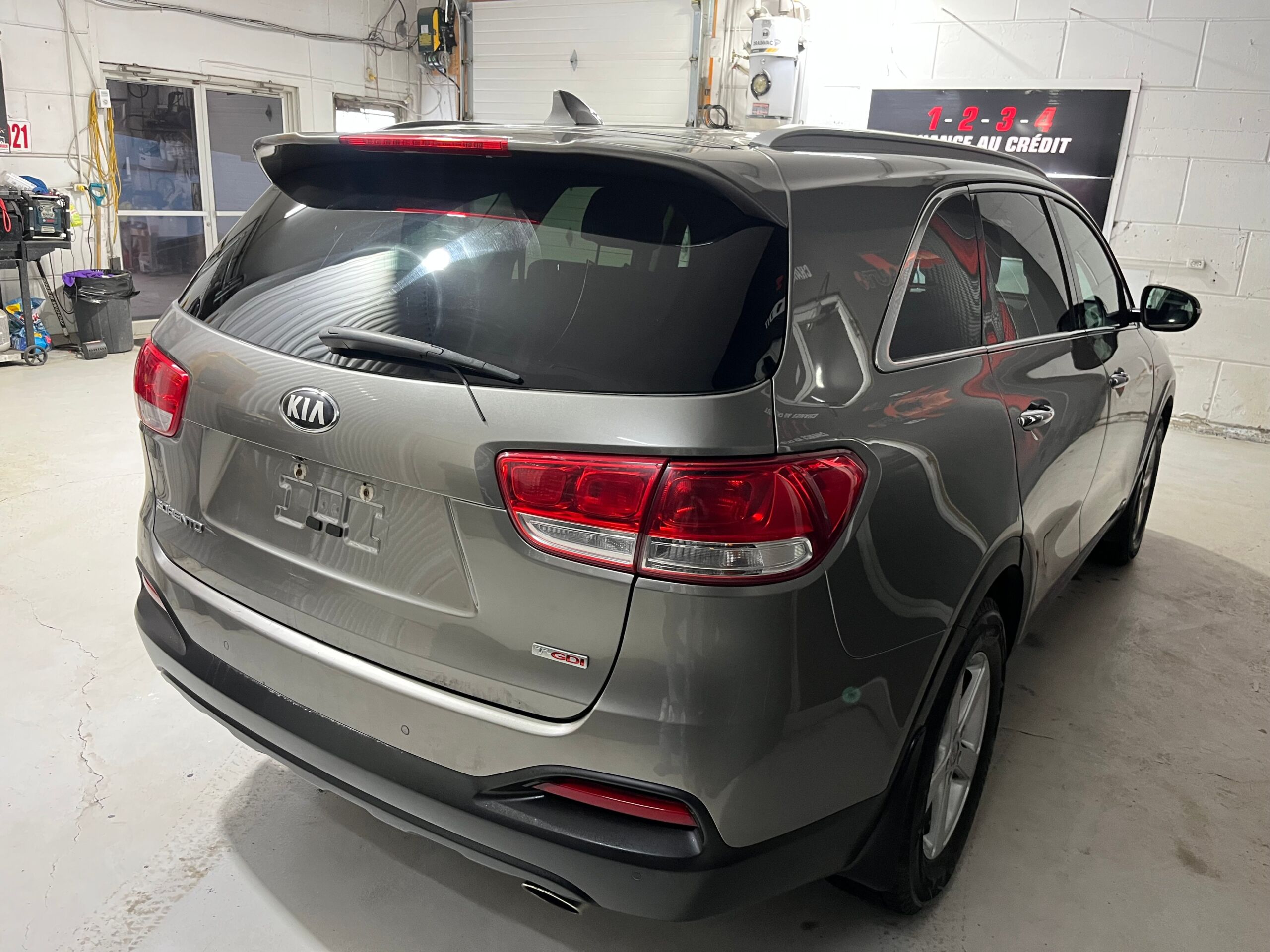 2017 Kia Sorento – Image 7