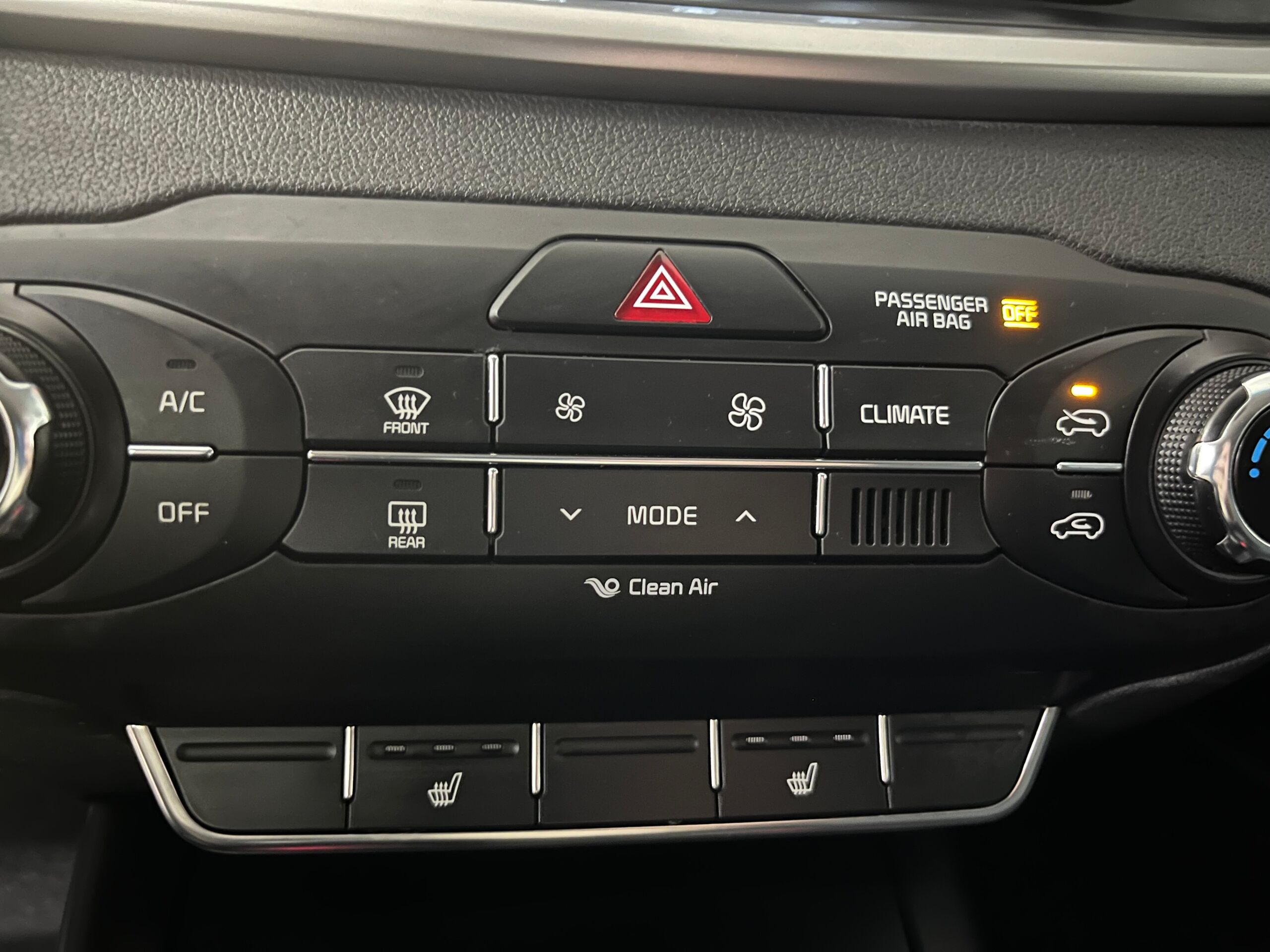 2017 Kia Sorento – Image 15
