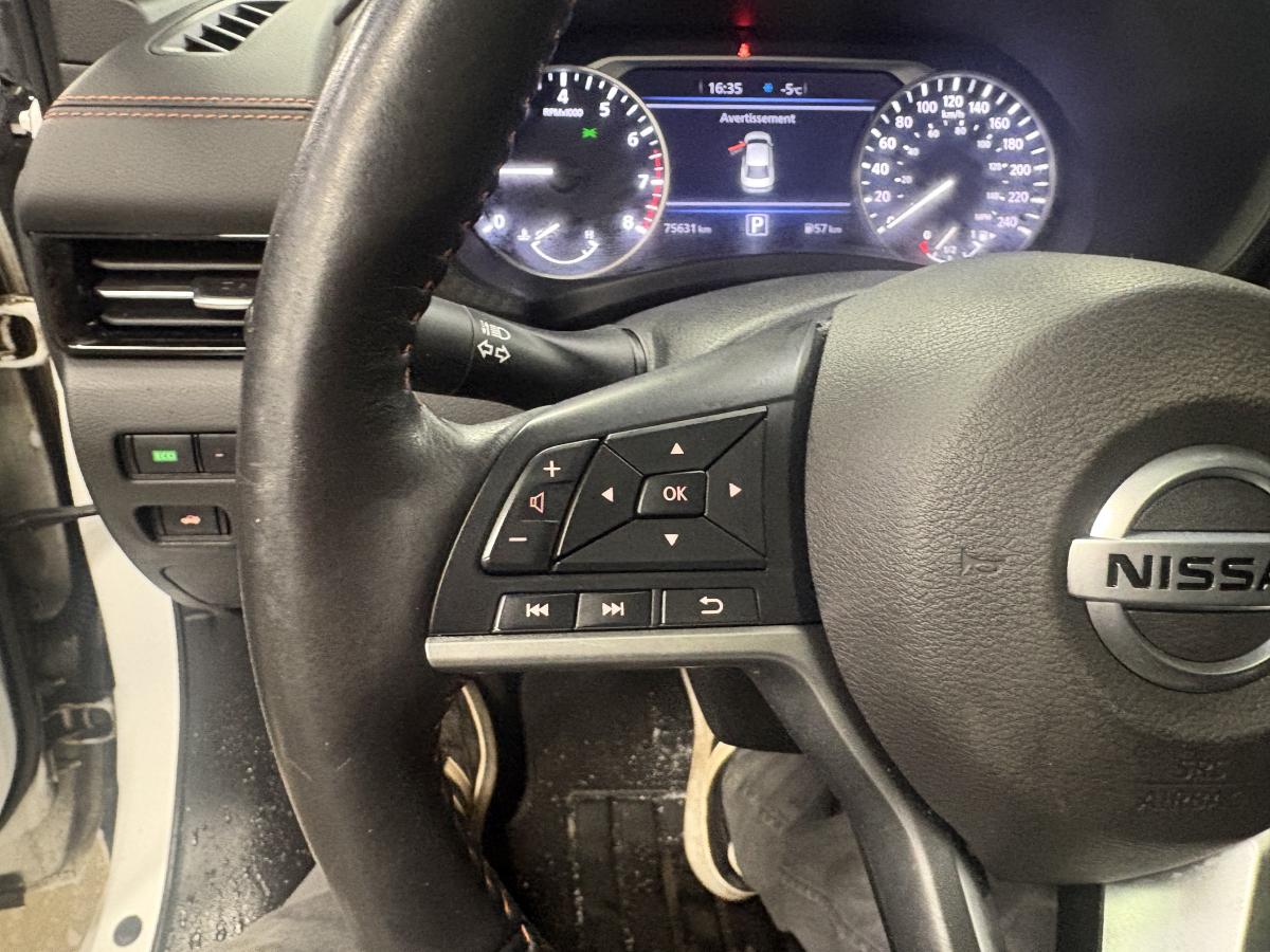 Nissan Sentra 2023 SR Édition minuit BLUETOOTH SIÈGES AVANT ET VOLANT CHAUFFANT TOIT – Image 22