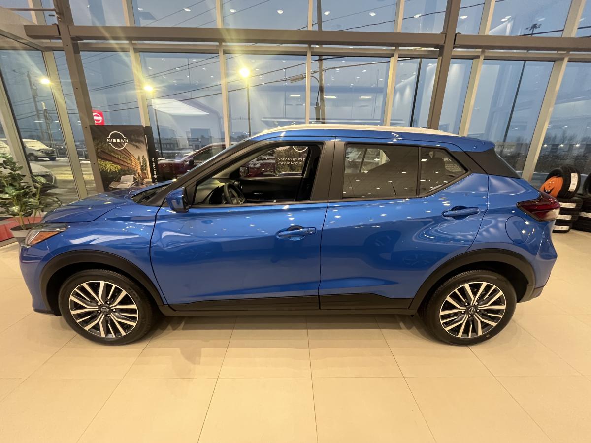 Nissan Kicks Play 2025 Play Sv Ta – Image 3