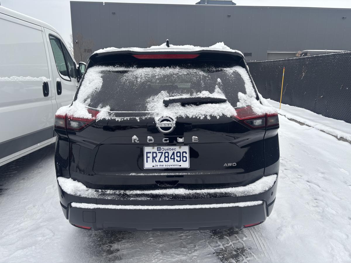 Nissan Rogue 2025 SV PR TI – Image 4