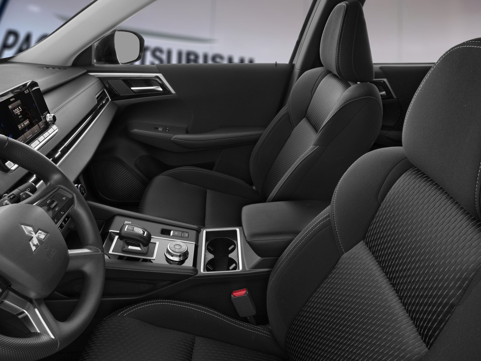 Mitsubishi Outlander PHEV 2025 ES S-AWC – Image 5