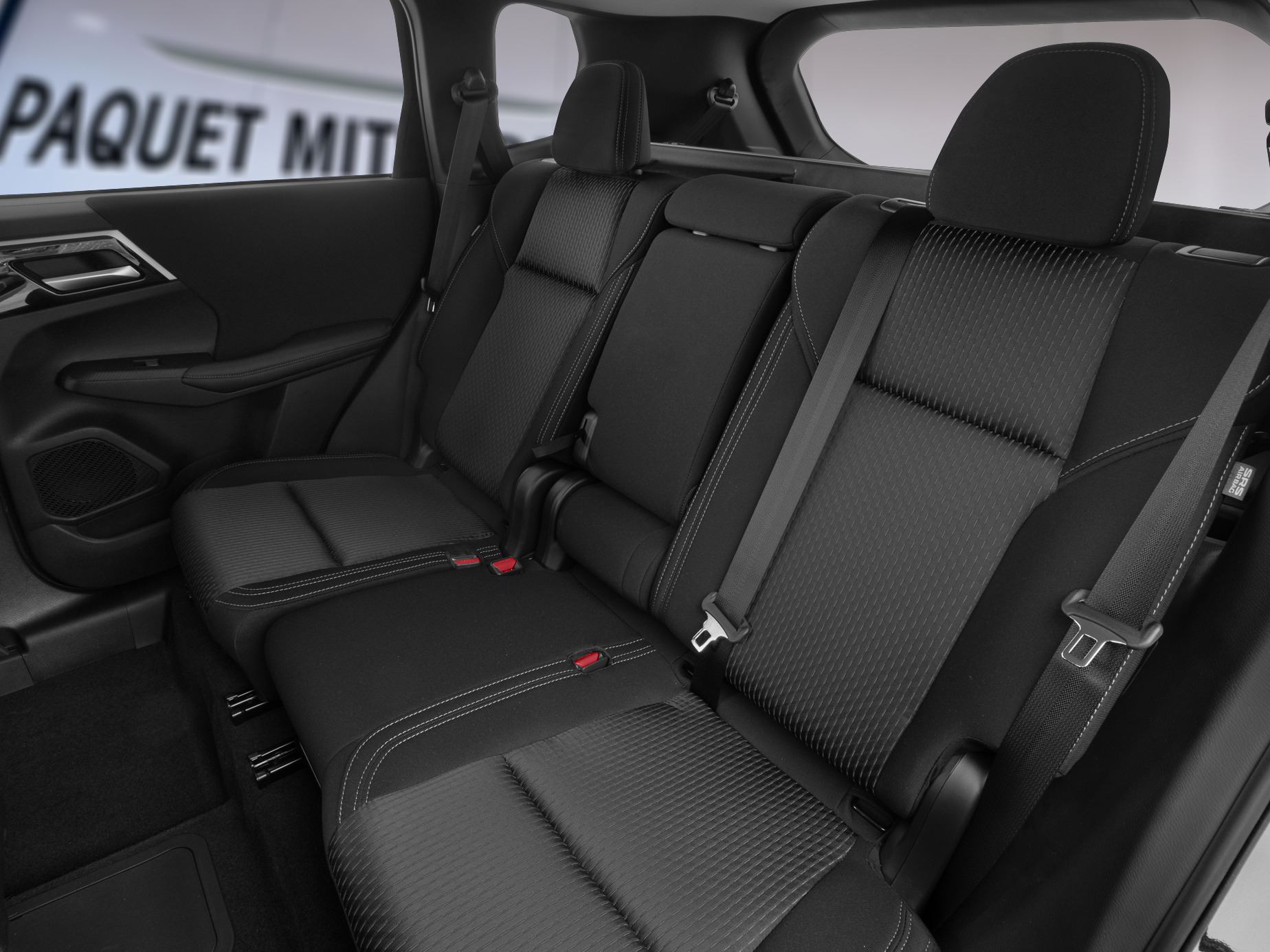 Mitsubishi Outlander PHEV 2025 ES S-AWC – Image 9