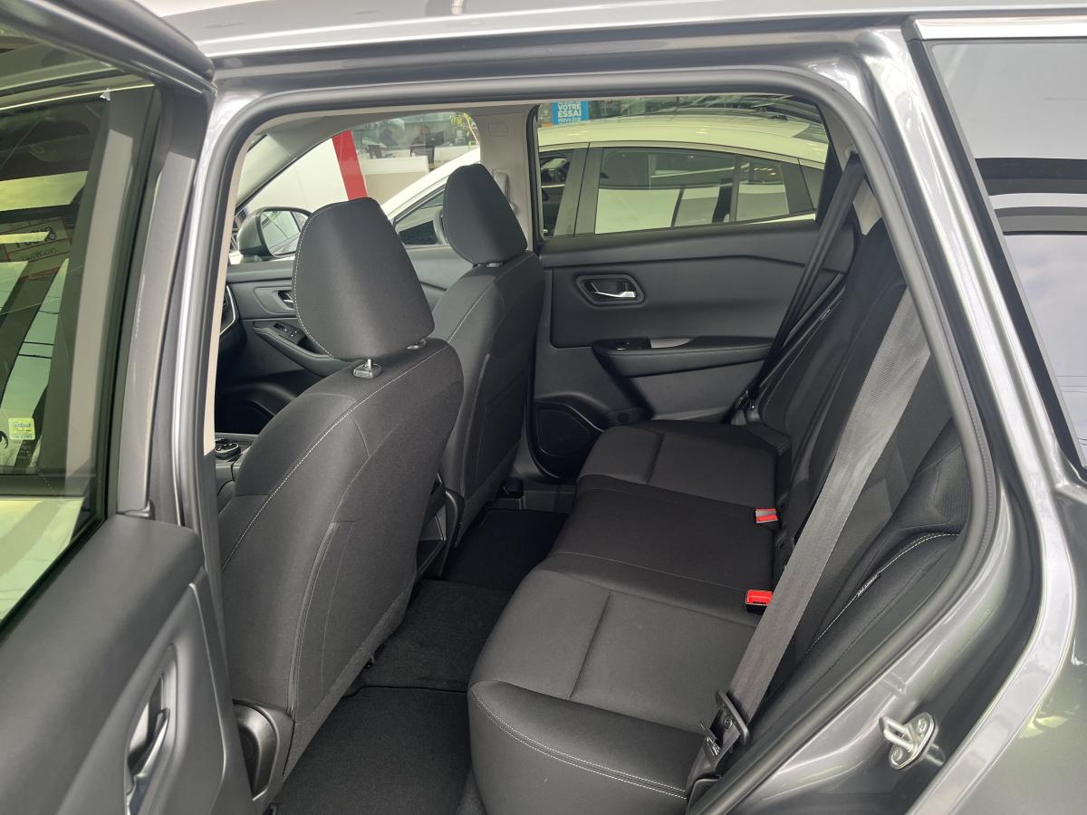 Nissan Rogue 2026 S – Image 9