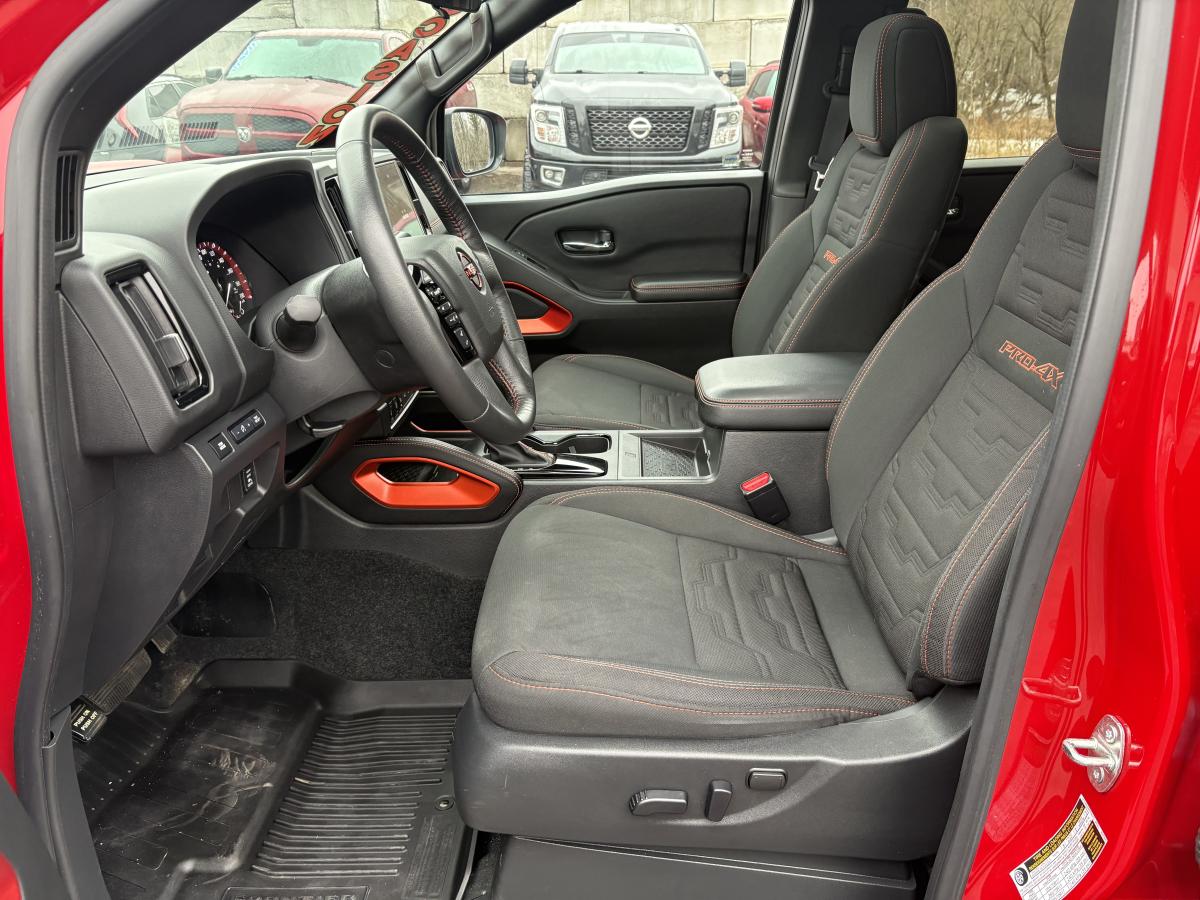 Nissan Frontier 2025 PRO-4X CREW CAB 4x4 BLUETOOTH CAMÉRAS 360 TOIT SIÈGES AVANT ET VOLANT CHAUFFANT BAS KILOMÉTRAGE – Image 10