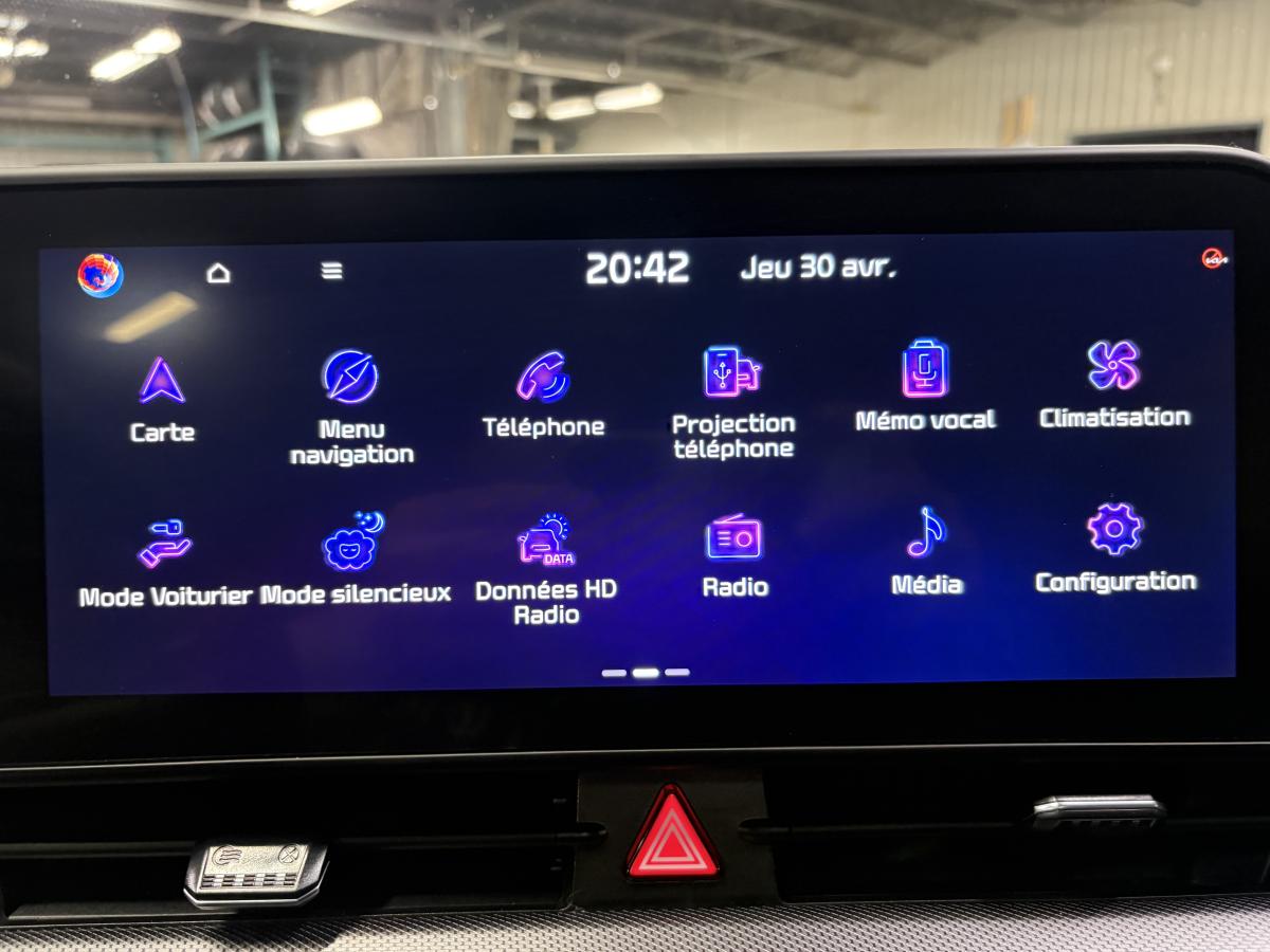 Kia Sportage 2025 EX Premium TI BLUETOOTH CAMÉRA SIÈGES AVANT ET VOLANT CHAUFFANT TOIT CUIR GPS BAS KILOMÉTRAGE – Image 14